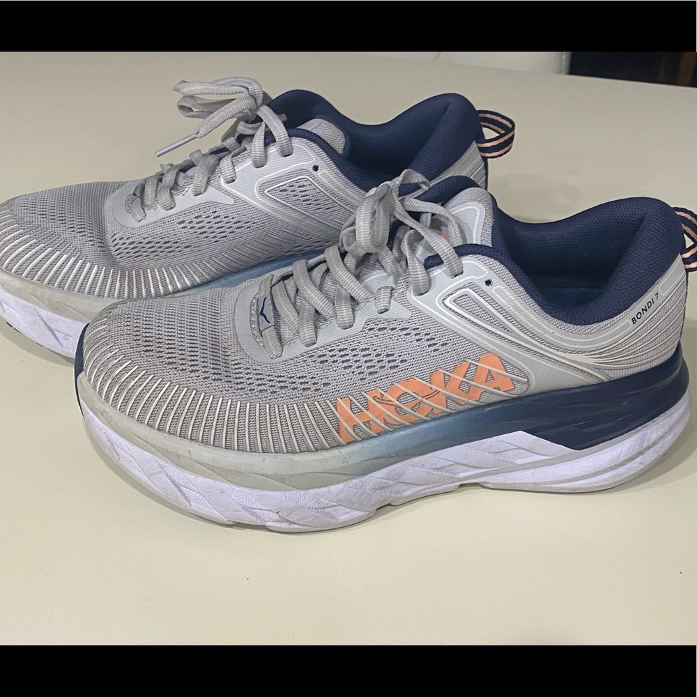 Hoka Bondi 6.5 athletic shoes.